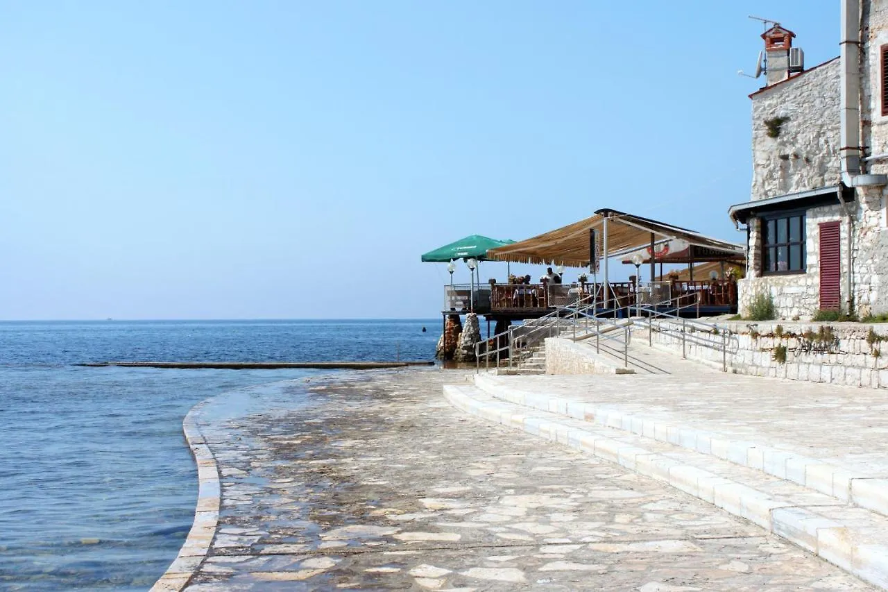 Apartments With A Parking Space Umag - 7147