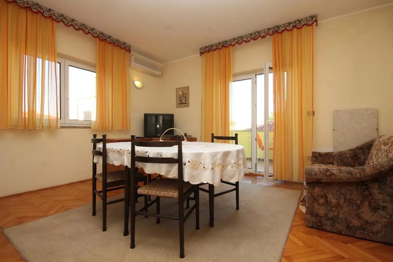 Apartments With A Parking Space Umag - 7147