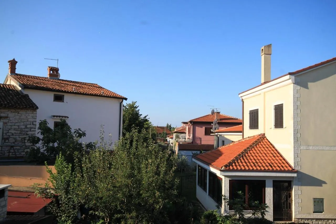 Apartments With A Parking Space Umag - 7147 Horvátország